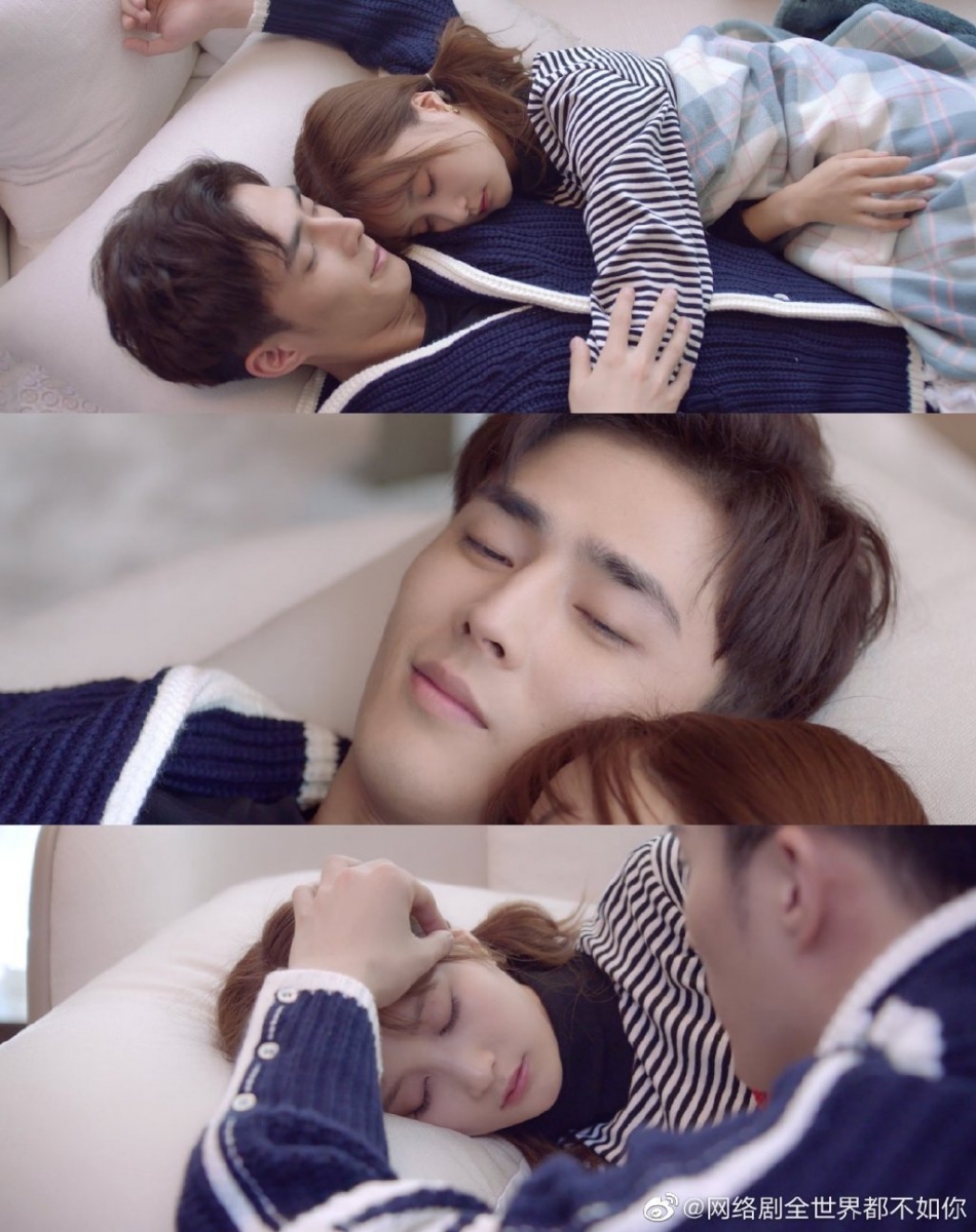 假结婚后霸道总裁被眼前这个单纯可爱的小女生深深吸引,但俩人因误会中途分开了五年,重逢后「大型追火葬场」场面蓄势待发,前方甜度超标预警啊(笑)之前一度在豆瓣上开分7.0,目前降到6.6分,但整体还是很值得追看的一部~