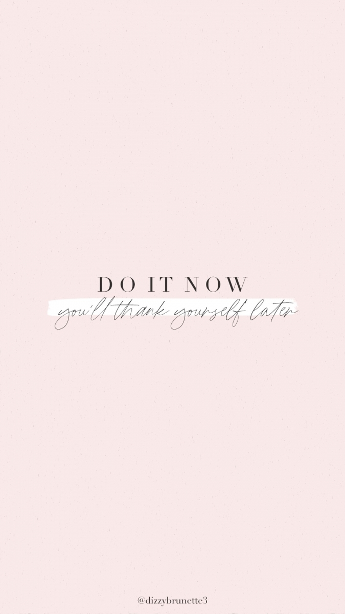 「在一成不变的生活里,勇敢突破、敢于尝试,你见会收获一些犹豫迟疑的人所得不到的东西。」