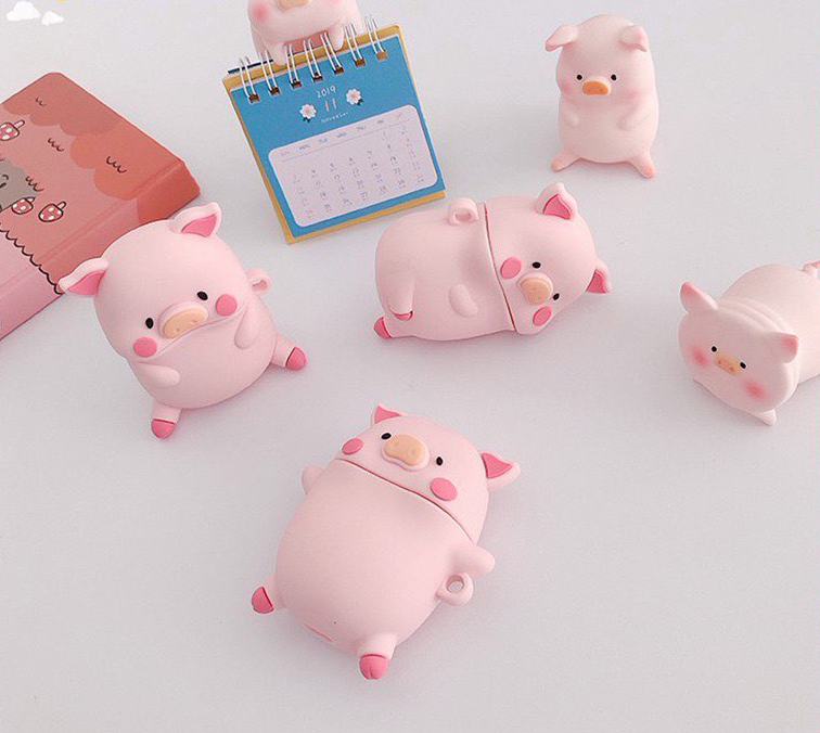 LULU猪AirPods保护壳 编此刻只恨自己没有AirPods在手，没有借口入手这几款萌翻天的LULU猪AirPods保护壳啊～立体造型搭配各种懒洋洋姿势，真的超级欠买、很想捏捏它的小脸颊和肥肚肚！>>> 【点击查看Shopee链接】