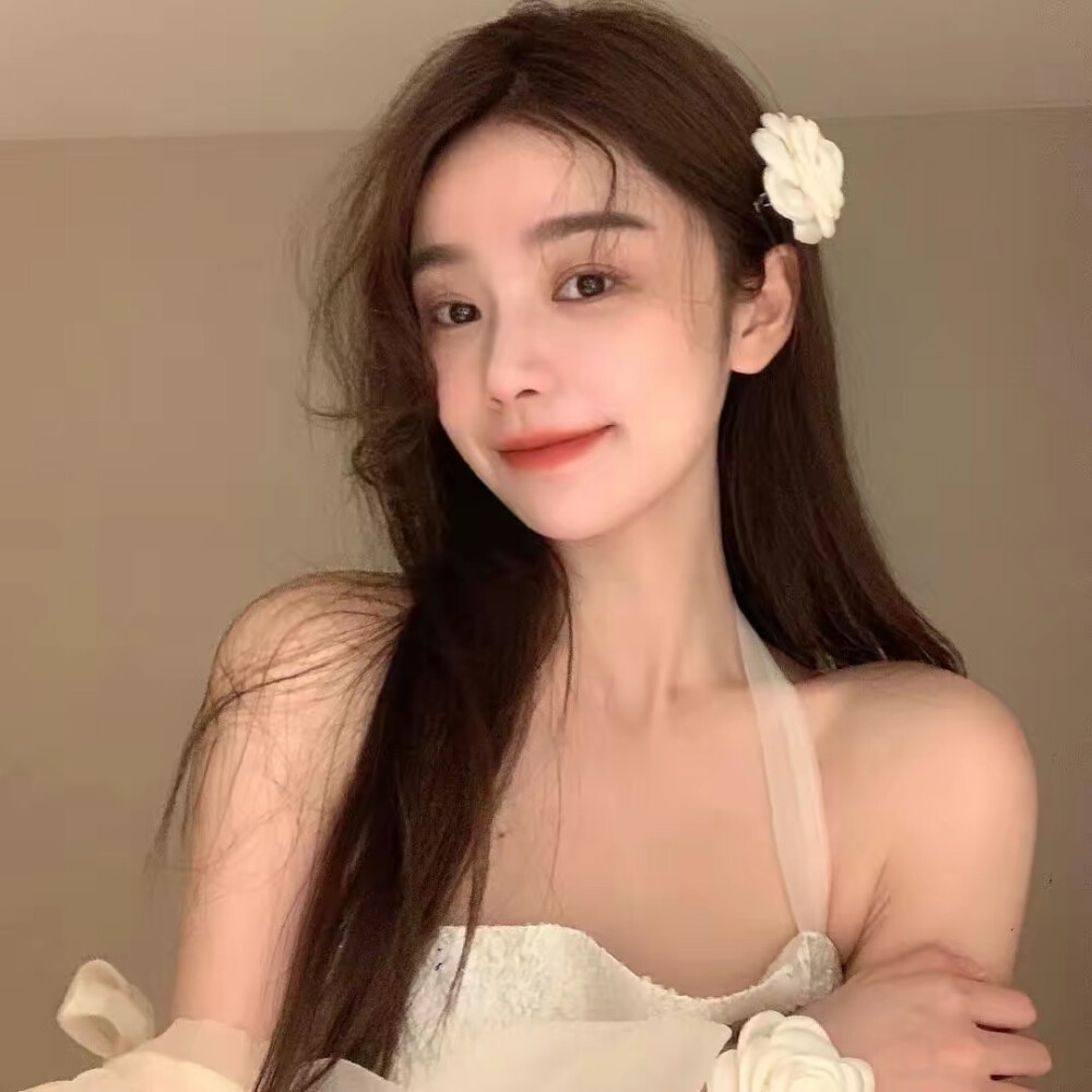 Q1 :准备坐船出海寻找宝物的你,会乘坐以下哪种船只? 木筏(3分) 一般的小船只(2分) 大艘的海盗船(1分) Q2 :船上可以带一只动物,你会带? 一只鸟(3分) 一只猫(2分) 一只狗(1分)