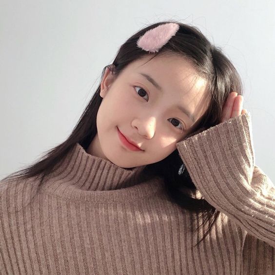 下面来为女生们举例6大「专为有感保养而生」的关键成分，用于内服养生产品中，可高效让肌肤恢复弹润亮、让身体排毒效率更佳；对于生活忙碌无暇花费更多时间保养的女生而言，都是让人省时省力变美的「美丽捷径」啊：