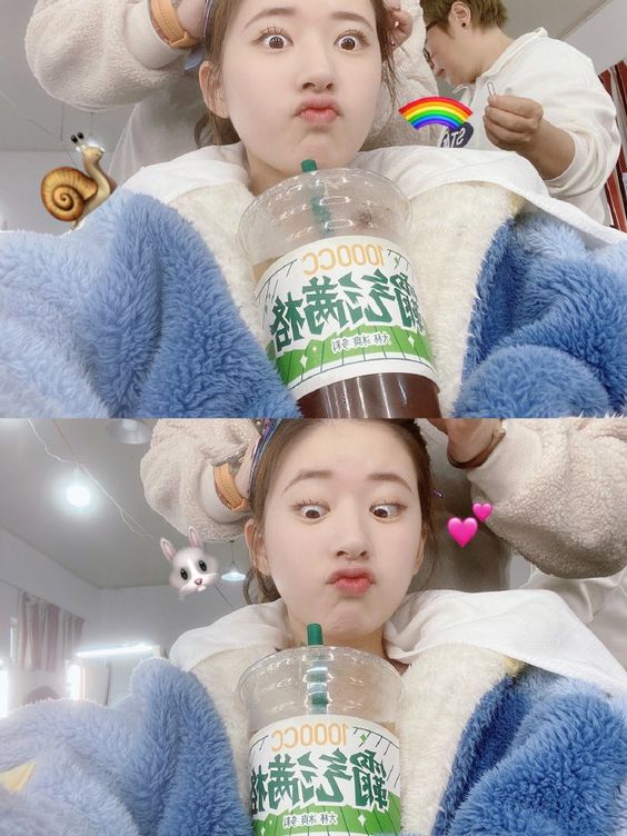 「你连plmm、xjj是什么都不知道，真是xswl～」你看得懂这句话想表达的意思吗？近年00后尤其常用的网络流行语/潮语/黑话，都有越缩越精简、精简到让人完全摸不着头绪的感觉（笑）比如为了打字回复速度更快，把「森气气」打成「377」、「哦，是喔？」打成「OSSO」、「漂亮美眉、小姐姐」打成「plmm、xjj」...