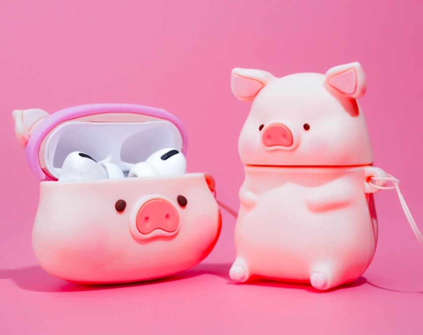 SIMPLEMILL联名款编私心超爱大头造型，小挂件上还写了「PIG ME」字样Q爆啦～>>> 【点击查看Shopee链接】