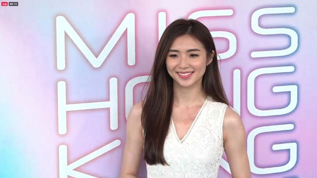 今年面试现场也有不少一出场就很吸睛的佳丽，比如IG上原本就小有名气的KOL、撞脸女明星的参赛者；其中艺人关礼杰的女儿参赛备受关注，据悉是爸爸的圈内好友张兆辉提名的呢～