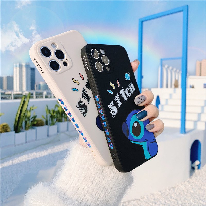 # 史迪奇手机壳 1 销量超高的一款精美史迪奇手机壳，共黑/白两色可选；手机壳侧面的部分印上细致可爱的迷你史迪奇图案，整体是防摔的矽胶材质。但目前似乎只有iPhone款，其他手机型号用户不妨可以搜图或咨询卖家找找看。