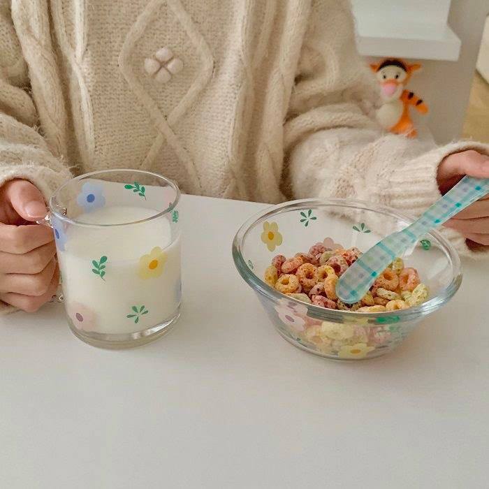 可可爱爱的杯子让喝水/喝茶都变得格外有仪式感,拍PLOG当道具也很?️~ >>> 【点击查看Shopee链