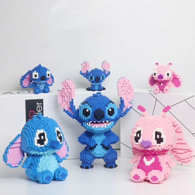 # 史迪奇微型积木/钻石串联积木 喜欢史迪奇和爱拼积木模型的你不妨从最小只款开始挑战，最大只款据知有2,300块微型积木这么多！