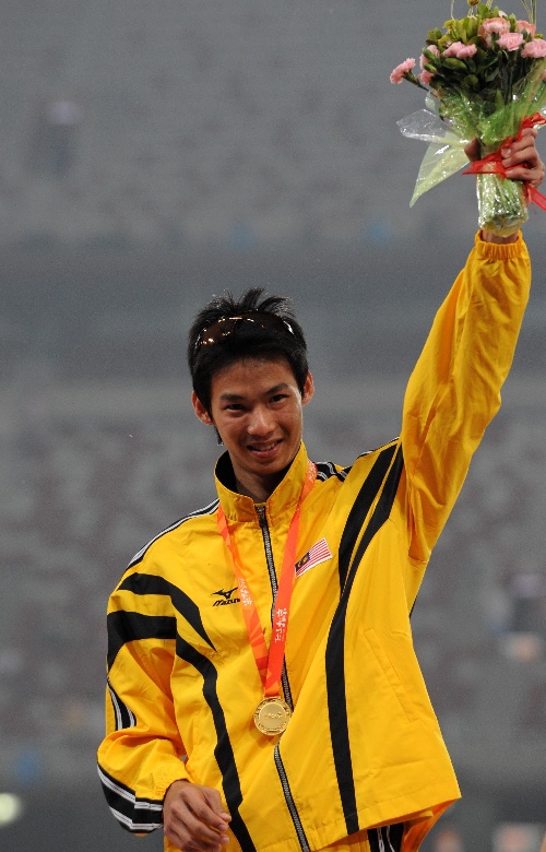 # 田径项目 田径赛事方面,本届东京奥运会上我国选手有2位,分别是参与男子跳高项目的李合伟,以及参与女子100米短跑项目的登嘉楼「飞人」女将阿兹琳纳比拉。