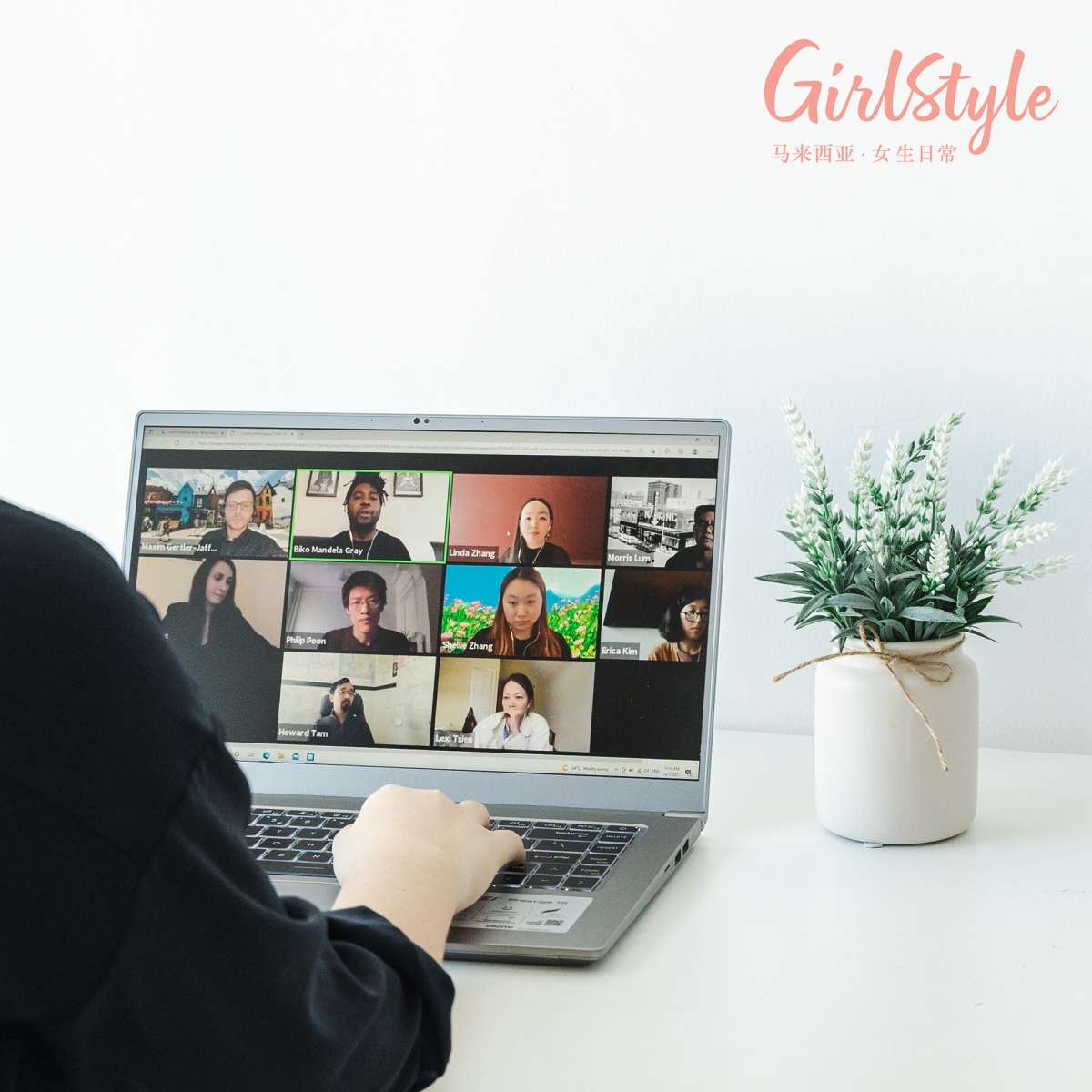 # 优秀画质 + 降噪音功能：完美应付各项工作、娱乐任务 新常态下开启Work From Home居家上班模式，各种同事/客户之间的会议，老师与学生们的上课体验、亲友间的会面都转到了线上～MSI Prestige 15深知此趋势，因此设计上特别搭载了强悍降噪音功能，让使用者在进行各种线上会议、和亲友上线畅聊时，都能完美抑制背景噪音。