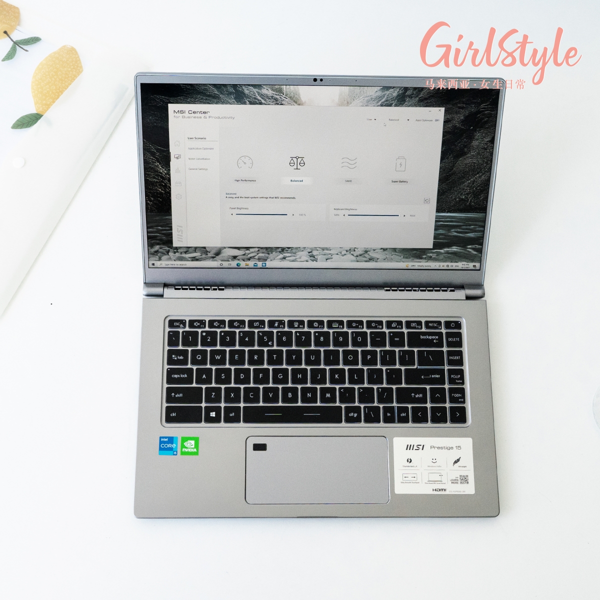 # 贴心细节设计聪明解决各项难题，更优雅从容完成任务！ 真正的高质量必定是「内外兼具」的～MSI Prestige 15除了硬体效能方面提供给卓越体验，在MSI Center软体上也提供了多种系统模式设定；只要依照使用情境和需求做出选择，便能一键完成优化设定，比如安排应用程式效能优先顺序等功能；更聪明解决各项难题，且能更从容优雅地完成任务。