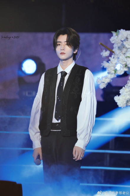 bd5f91c4ly1gstjn4ajr2j21jk2bde81