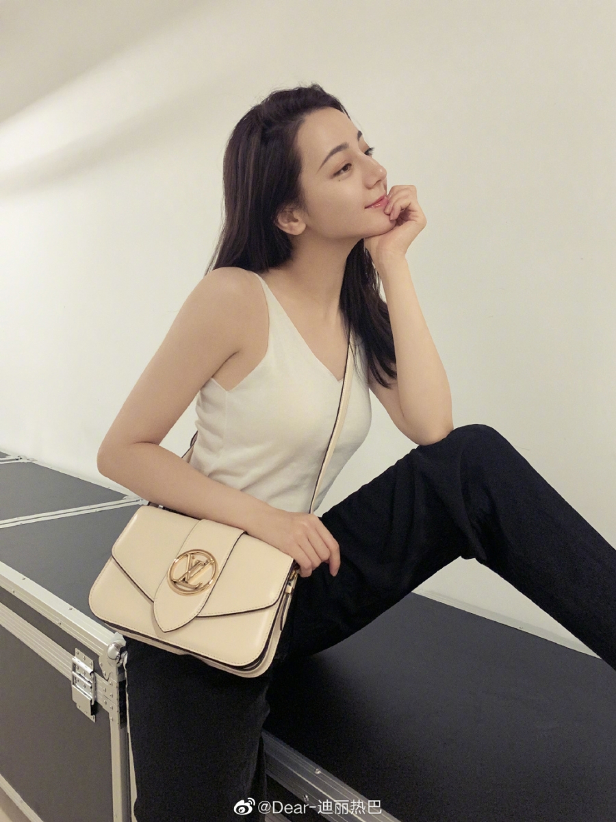 迪丽热巴 90
