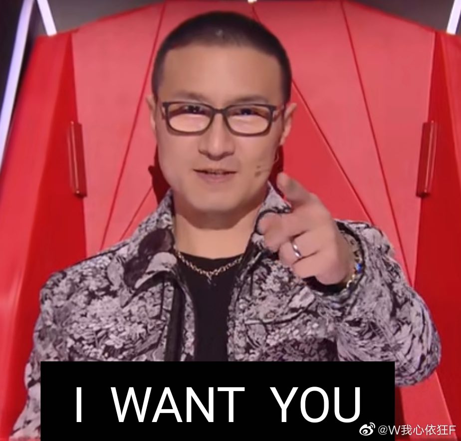 网民笑喷表示:「谁整理的脉络也太Real!就问你服不服~」、「汪峰一出手就知有没有」「内娱瓜主、瓜王之王!汪峰老师不愧是你」、「汪 · 娱乐圈预言家 · 峰 YYDS」、「此刻汪峰老师的内心是崩溃的...苍天绕过谁!」、「建议汪峰和带雨体质的萧敬腾组成一对永远都不会BE的CP——瓜风下雨」?