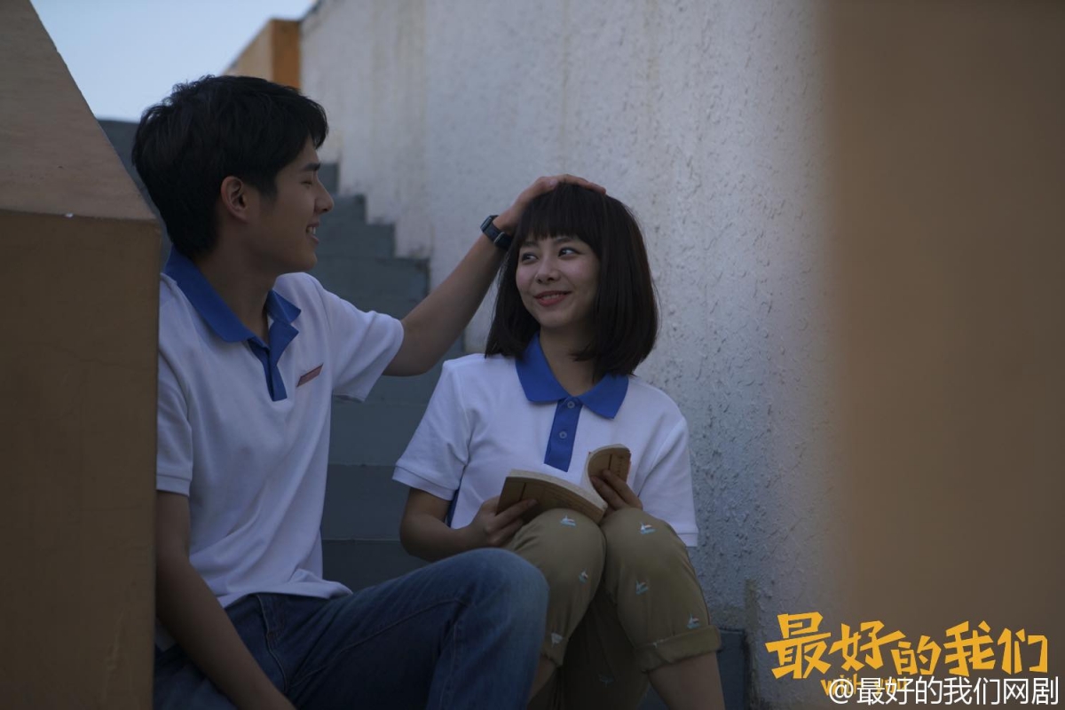 《你好,旧时光》里林杨的世界全部都是余周周;《最好的我们》中喜欢都藏在细节里的耿耿和余淮;《暗恋橘生淮南》中长达15年从暗恋到相恋的盛淮南和洛枳...