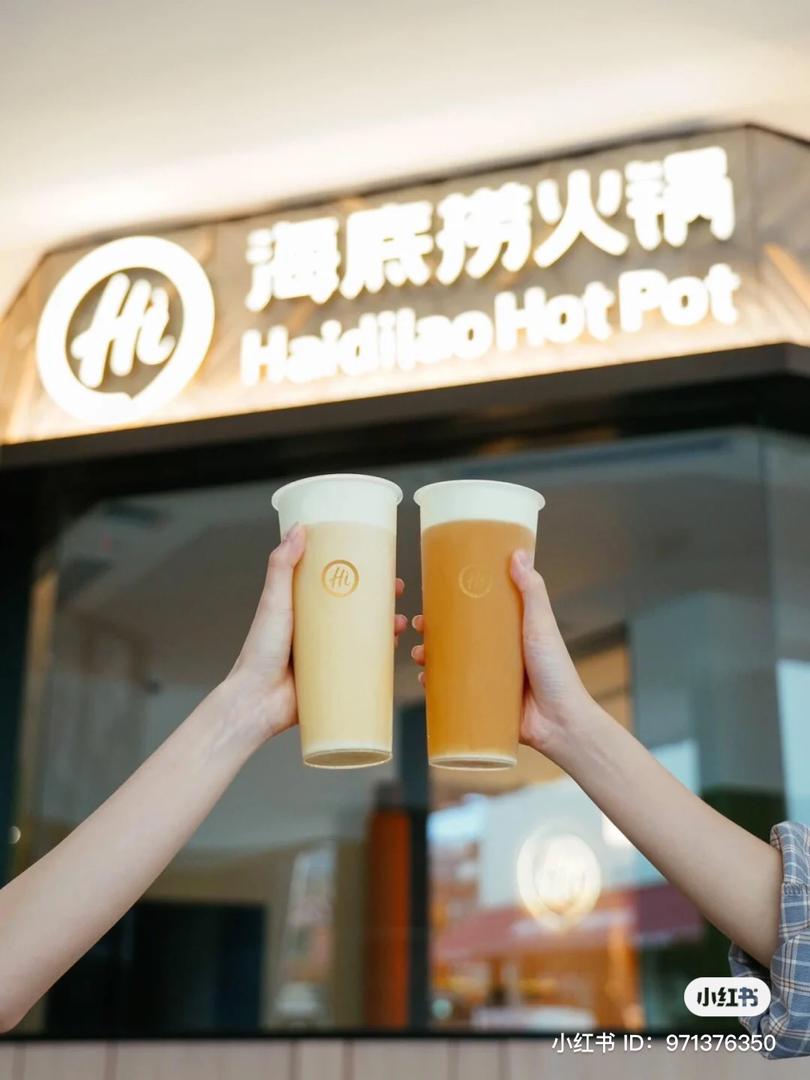 一边吃火锅一边喝冷饮超幸福
