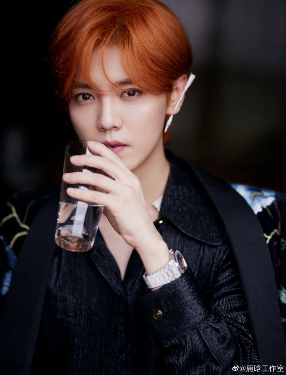 你可以硬朗刚毅，但你不可以让所有人都硬朗刚毅。另外，京剧也是浓妆艳抹，难道要对国粹说不？太荒唐了