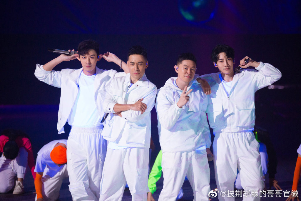 披荆斩棘的哥哥 15