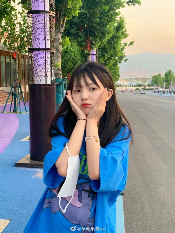 减肥为什么要多喝水?当人体缺水,肌肉弹性、代谢能力都会下降!不仅肌肤会松弛,代谢不良也会导致脂肪和毒素囤积。