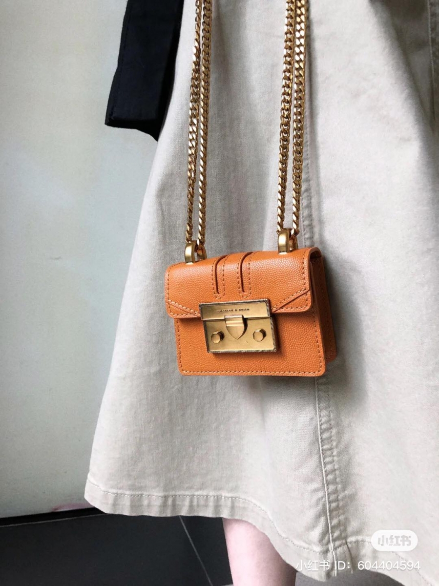 小 CK 迷你酒神包盲盒