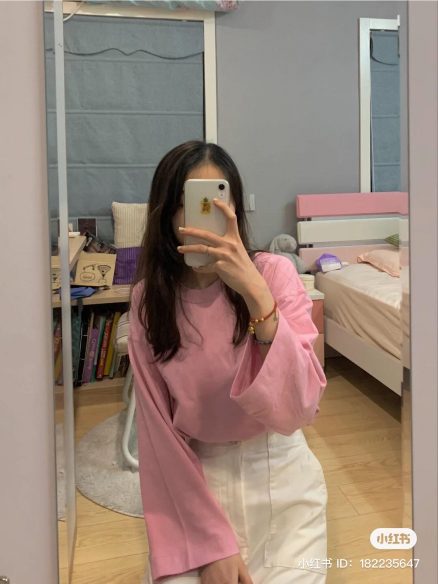 uniqlo 冰淇淋 T 桃粉也显气质