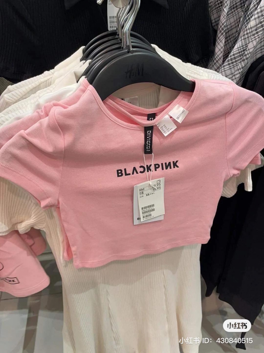 BLACKPINK H&M 5
