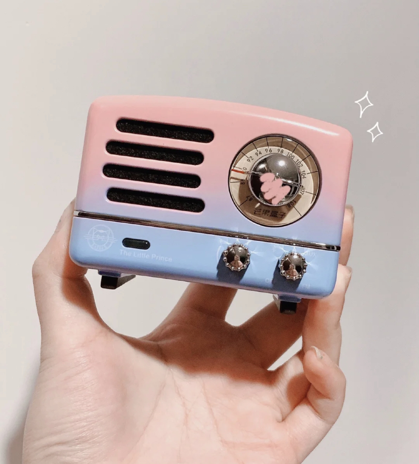 复古收音机造型