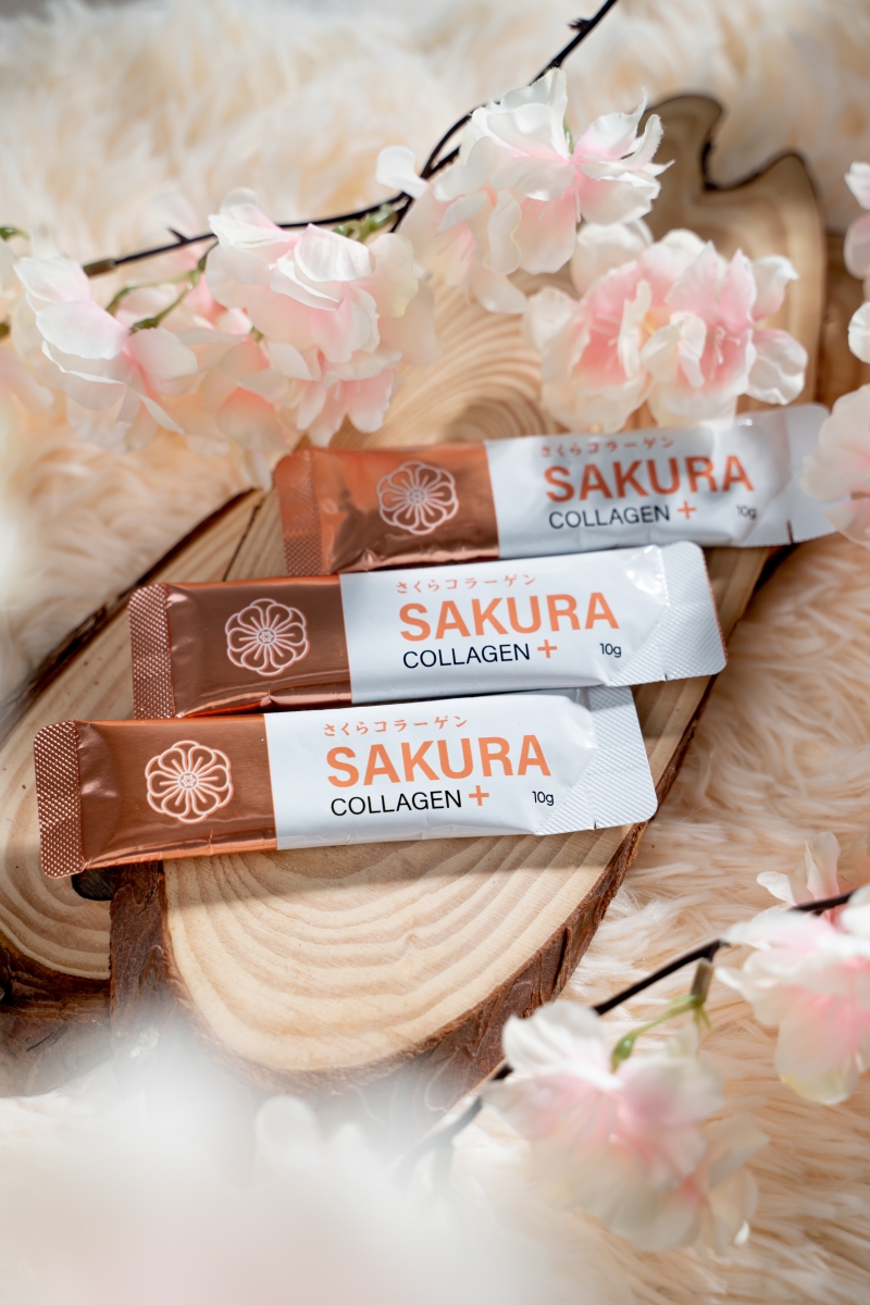 此外Sakura Collagen+中还富含非常珍稀的“春天珍贵心跳”日本晚樱精华萃取、西班牙顶尖海洋微藻生产公司Fitoplancton Marino独家研发的专利海洋微藻成分TetraSOD®抗氧化物、日本柚子籽萃取和洛神花萃取;可以达到: