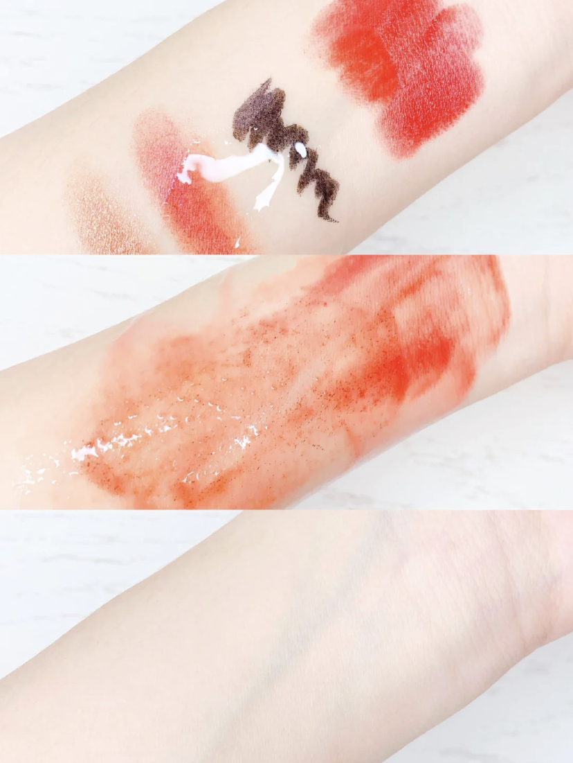 含有多种高级的养肤植物天然精华油,像是岩蔷薇油、永久花油、阿尔甘油