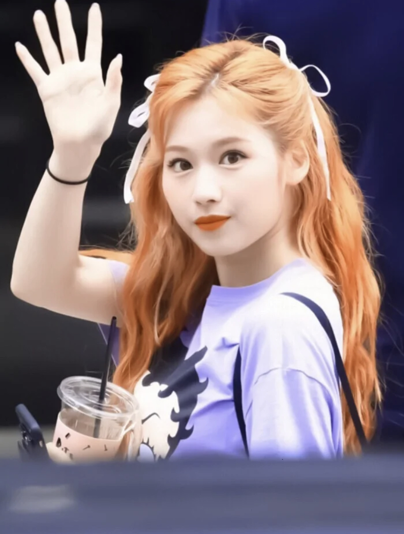 充满元气和夏日感的日落橘色,非常有少女感的发色!