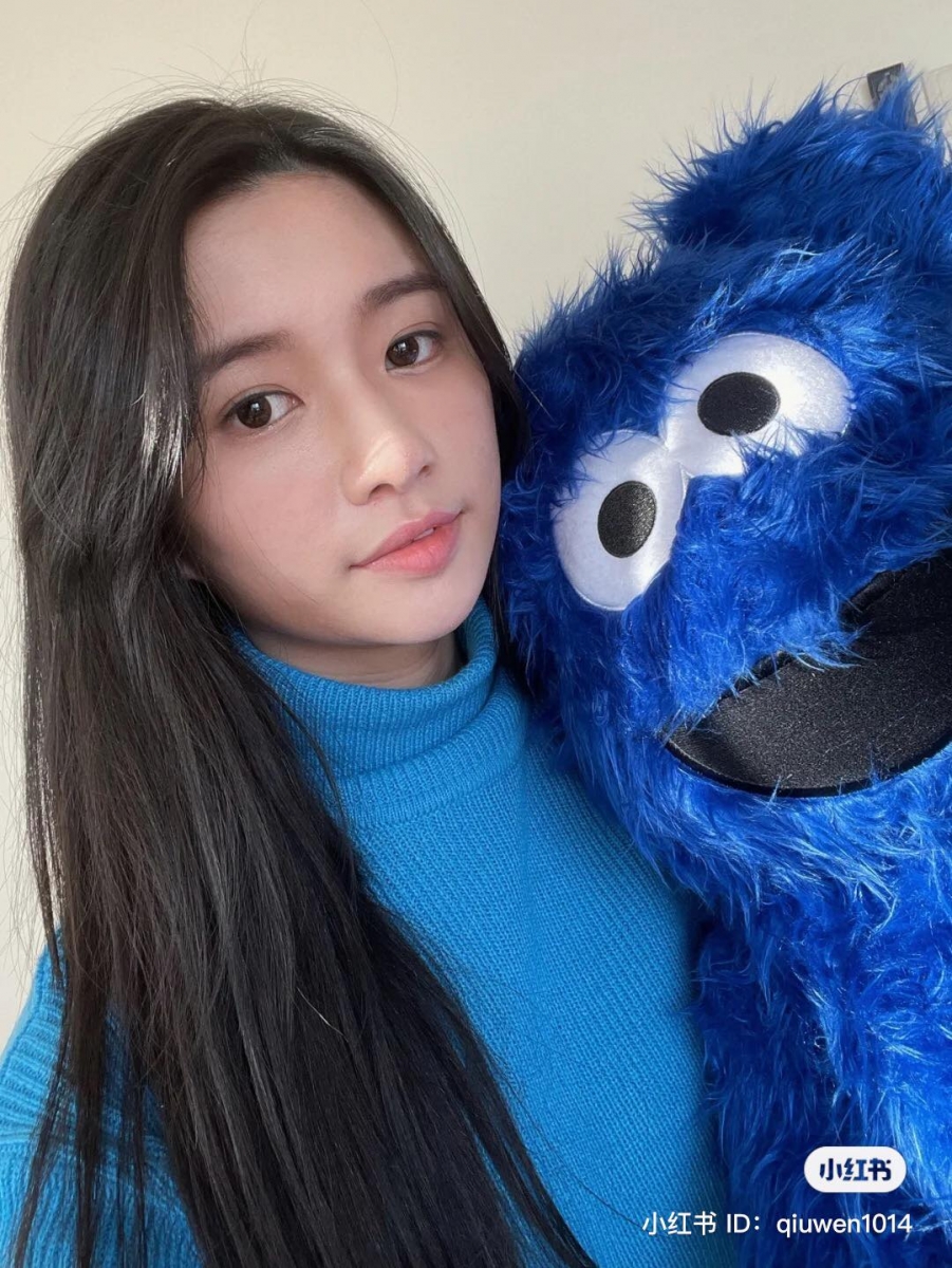 另一边厢也有网民吐槽秋雯「不要被这些网红蒙骗~她只想告诉你她有多好」「网红就是喜欢比较和被人称赞」「推掉了还要说自己多么不得已」