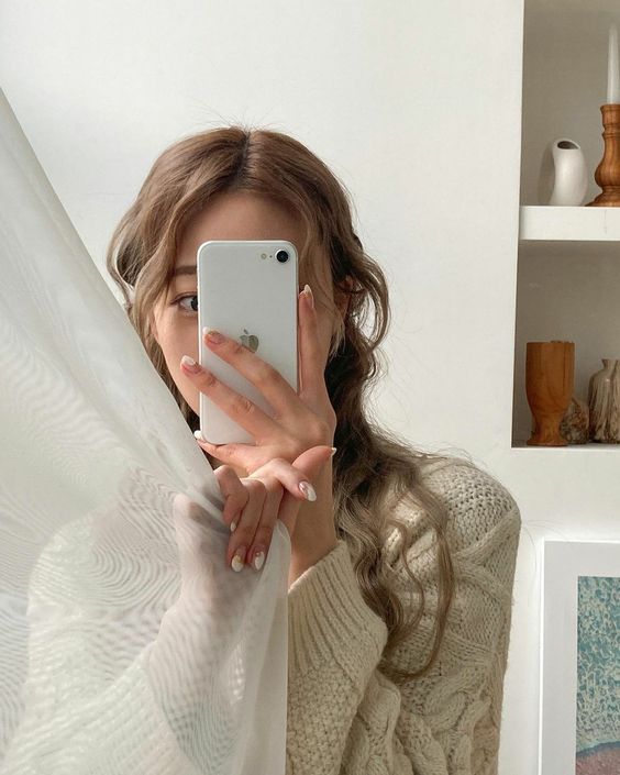 为想给屏幕换新装的你搜罗了10款超有质感「韩系治愈感手机壁纸桌布」,也附上暖心励志语录,送给正感觉焦虑、忧郁、心累,需要鼓励和安慰的你 ♥