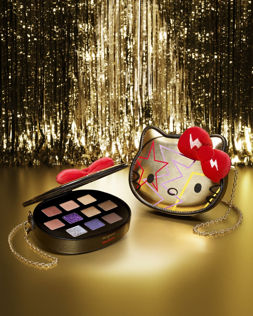 # 2021 shu uemura x HELLO KITTY圣诞限定系列眼影盘电光派对 : 10种眼影色包含实用大地色调、秋冬必备红棕调以及派对妆必备的甜辣风璀璨紫调和偏光色,日常妆横跨到巨型机派对妆都能完美驾驭~