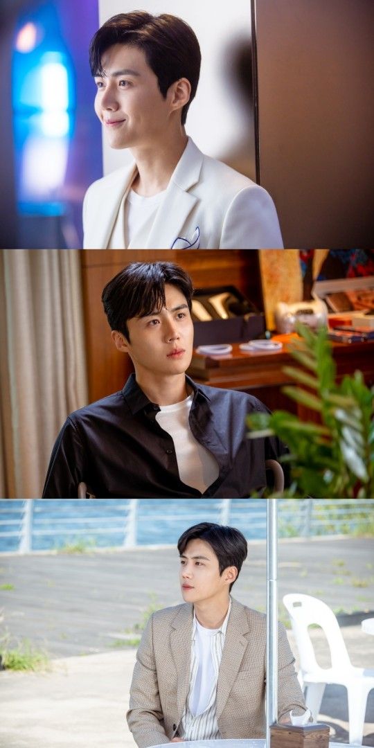 2020年金宣虎以《Start-Up》男二“韩志平”一角人气直线飙升,甚至力压男一南柱赫!尽管只是男二,但他超有感染力的演技俘虏了不少观众成粉丝 ~