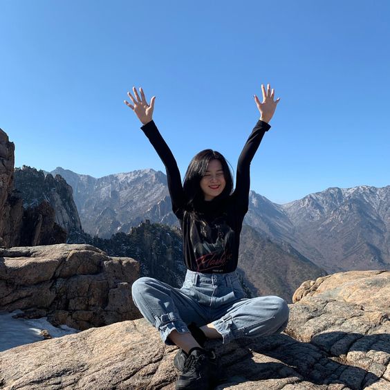 焦虑程度心理测验:跟人闲聊的时候,有个人说个不停,你通常会如何反应?