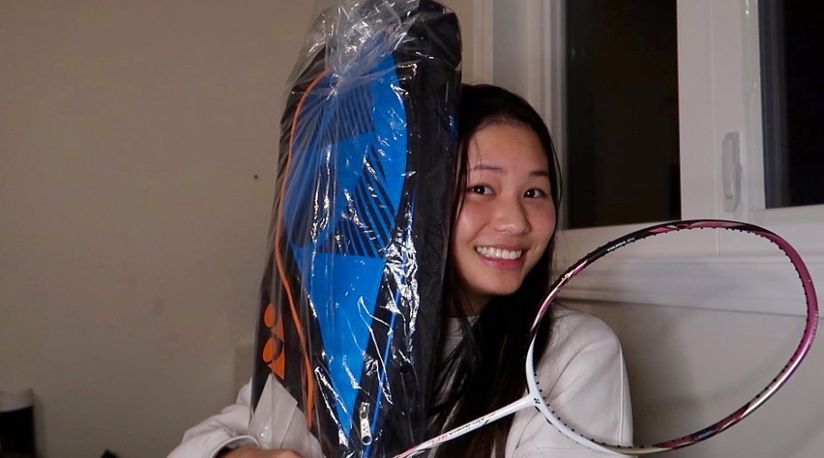 官宣为情侣关系后,许多网友也纷纷心碎留言「醋意满满」「虽然有点难过,但俩人实在是太可爱、太登对了~衷心祝福二位」也有不少网民脑洞大开「所以当时尤伯杯大马对战加拿大,你是站在哪一个阵线