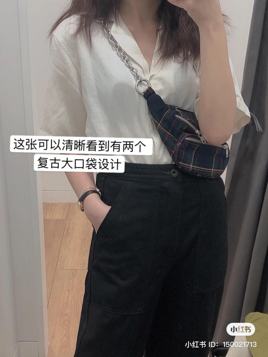 高版型的阔腿裤设计,加上硬挺的布料和直筒的裤腿,穿上身高瞬间拉长至 165 cm
