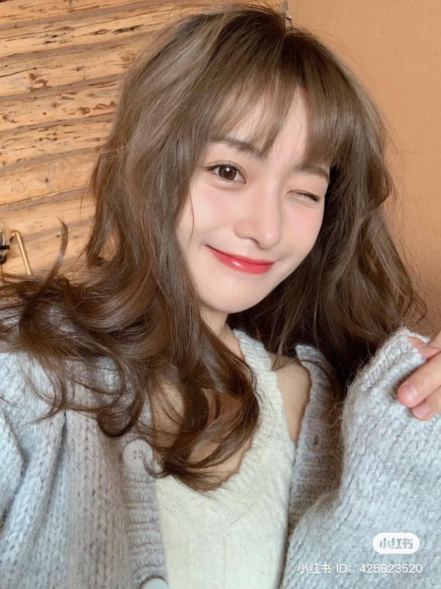 精华怎么用、选什么精华液护肤效果更有感?今天美编就来和大家分享不同类型的精华和正确用法,并且加码TOP 8公认超好用的护肤精华液推荐,绝对干货知识满满!