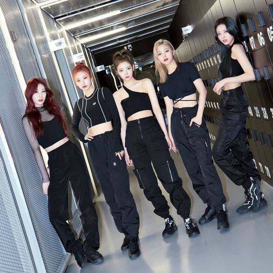 韩国女爱豆显高秘诀 2：穿搭