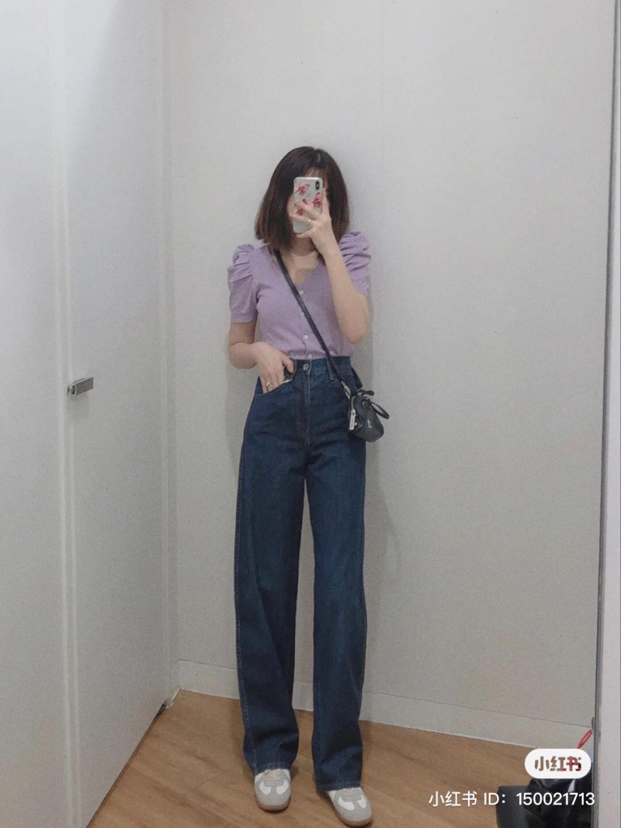 # 4:WOMEN U WIDE-FIT CURVED JEANS | 货号 425520