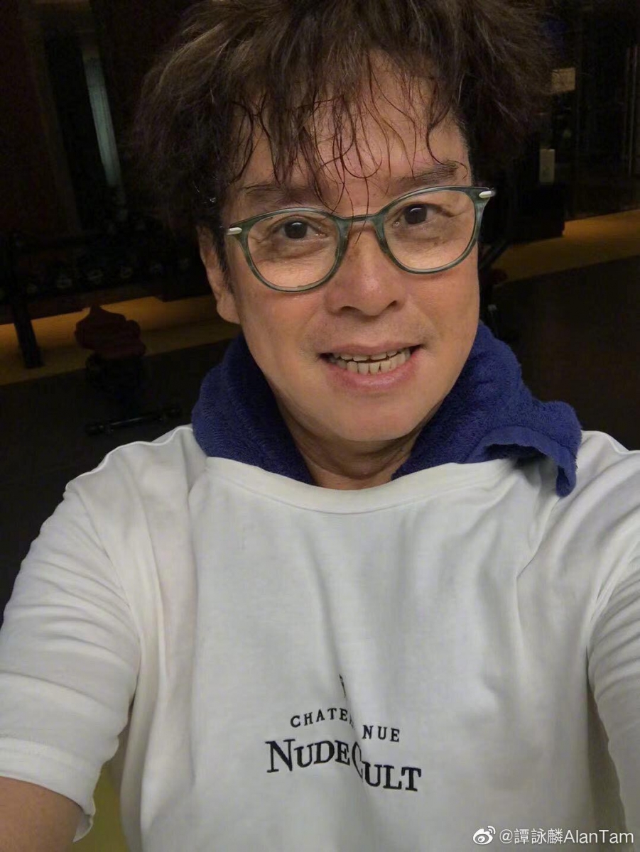 网友以长文怒斥谭咏麟德不配位,列出3点控诉他道德败坏、妄为圈内老前辈。