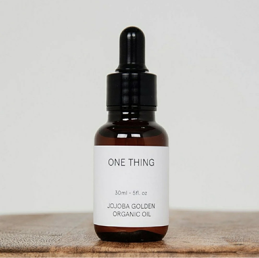 来自韩国小众纯天然护肤品牌，使用的成分都来自纯植物原液，绝对温和适合敏感肌使用。