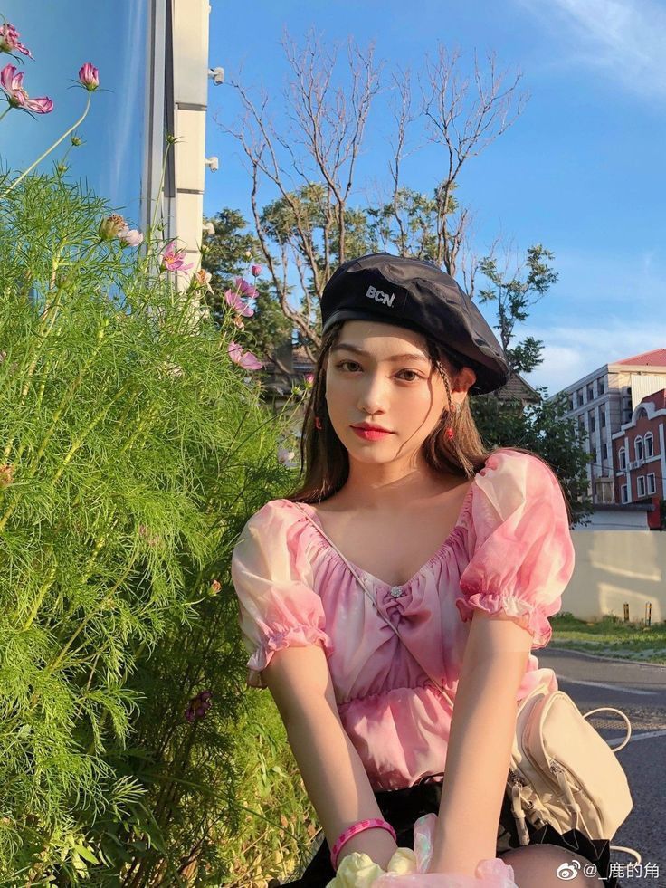 阅读能带给你无形的内在变化,甚至丰富你的内心和精神世界,也能从内而外的散发文艺气息,是提升气质的重要关键!