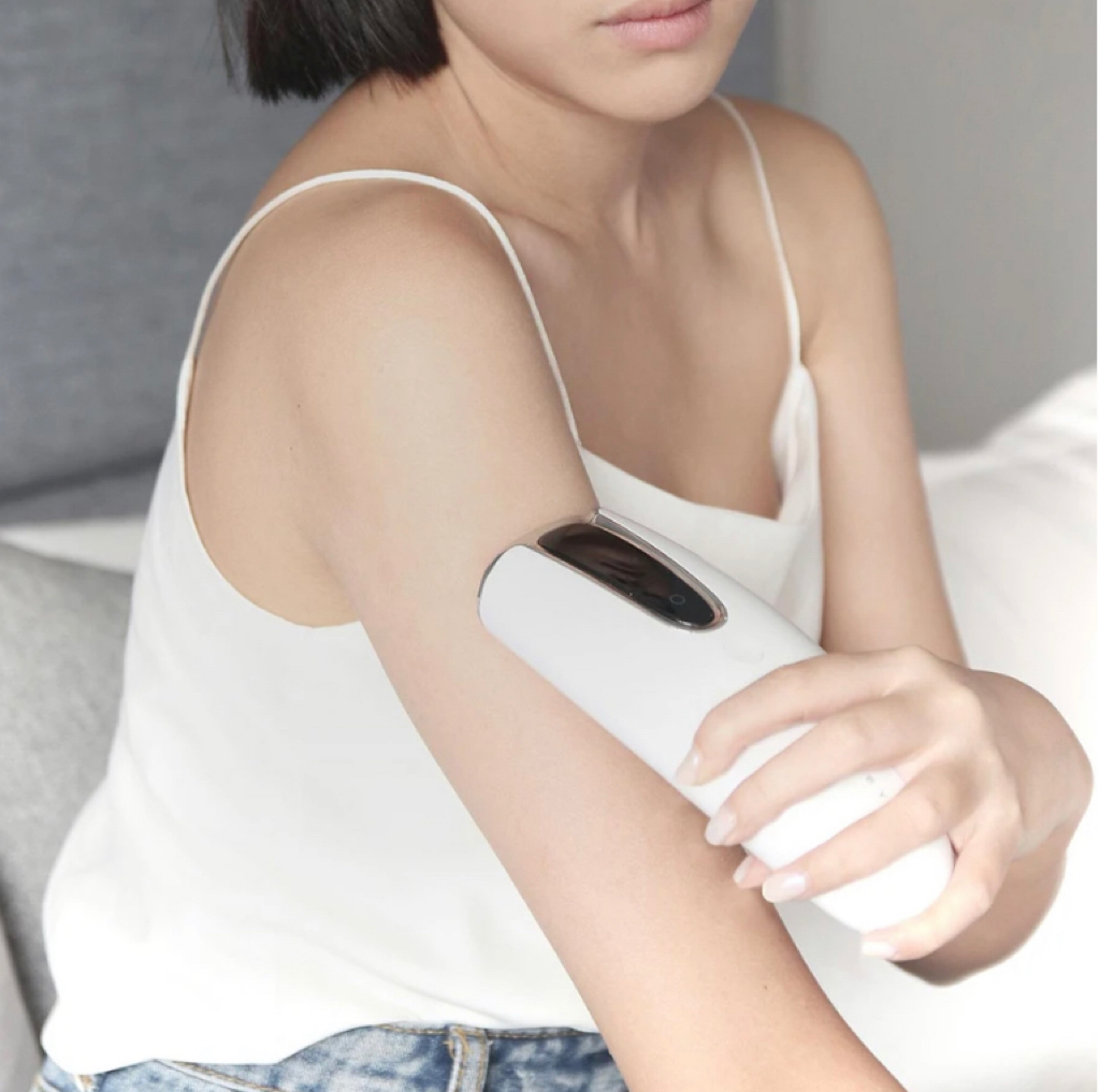 拥有德国的专利技术,无痛的温感除毛效果,身体和脸部都可以放心使用