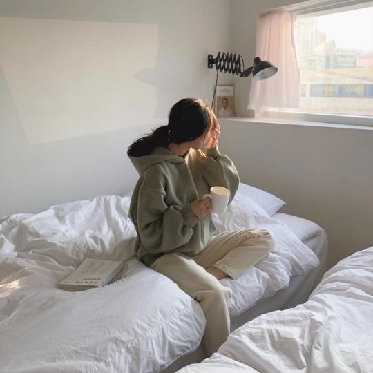 真正的醒脑方法是冲冷水澡，可以瞬间唤醒身体让人变得更精神！