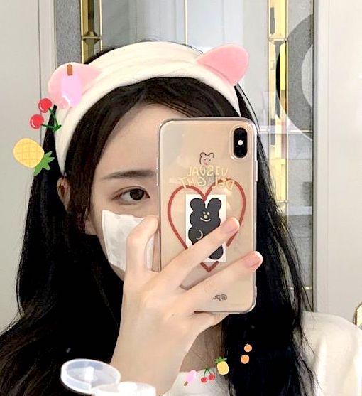 家用美容仪更适合小资女孩和学生党!使用方法简单可以自己操作,价格也非常亲民!