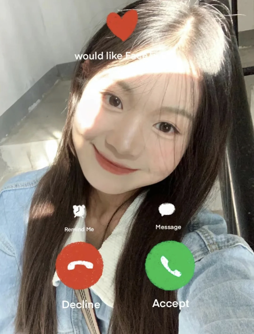 也是超级适合宅家自拍使用的模版,让人有种邻家少女感!