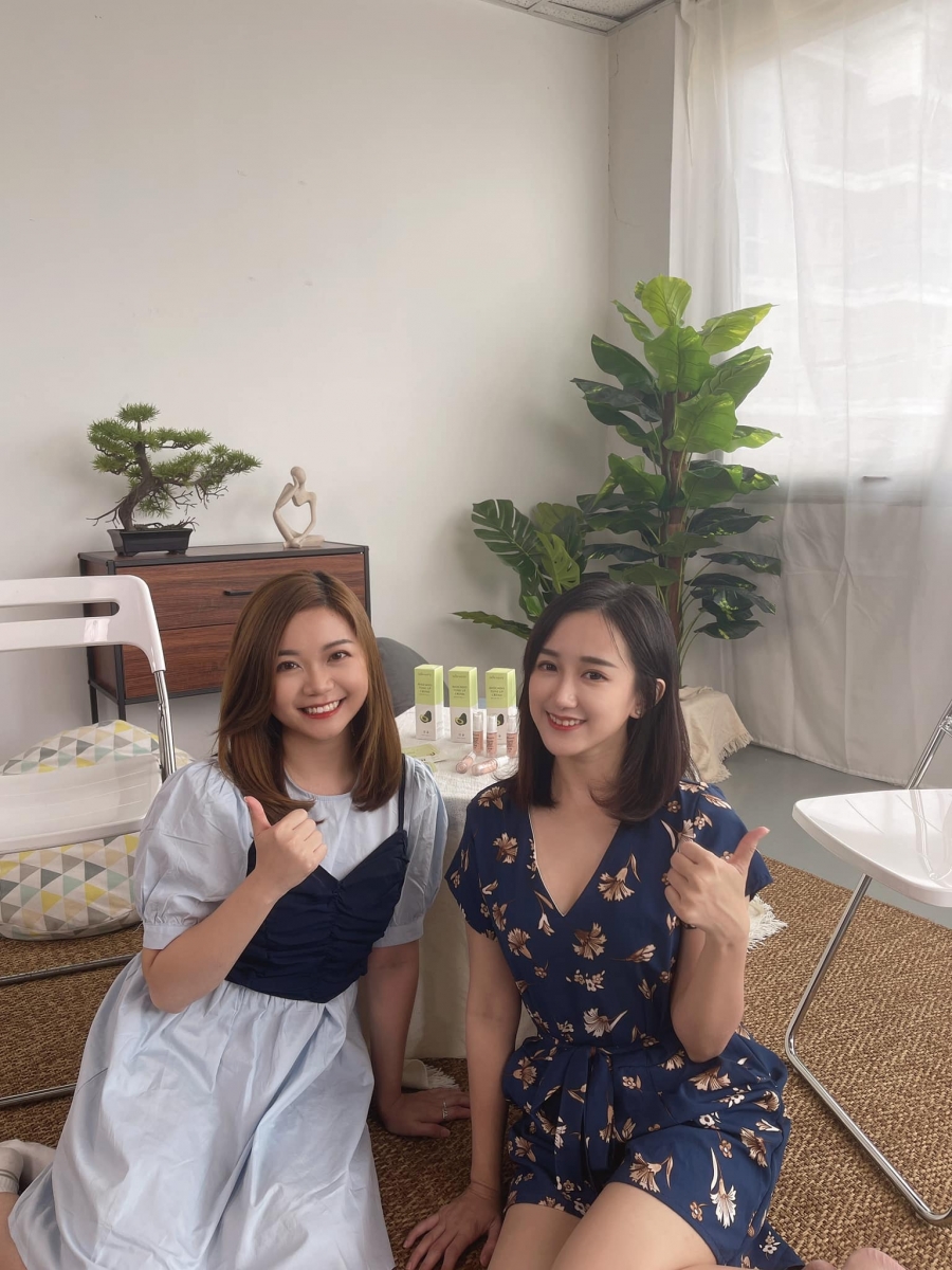影片的最后 YBB 也不忘呼吁大众千万不要向她学习毕竟染上赌瘾对自己好处都没有,希望自己也能快点回到正常人生活不负初心继续为我们的人生努力,加油...