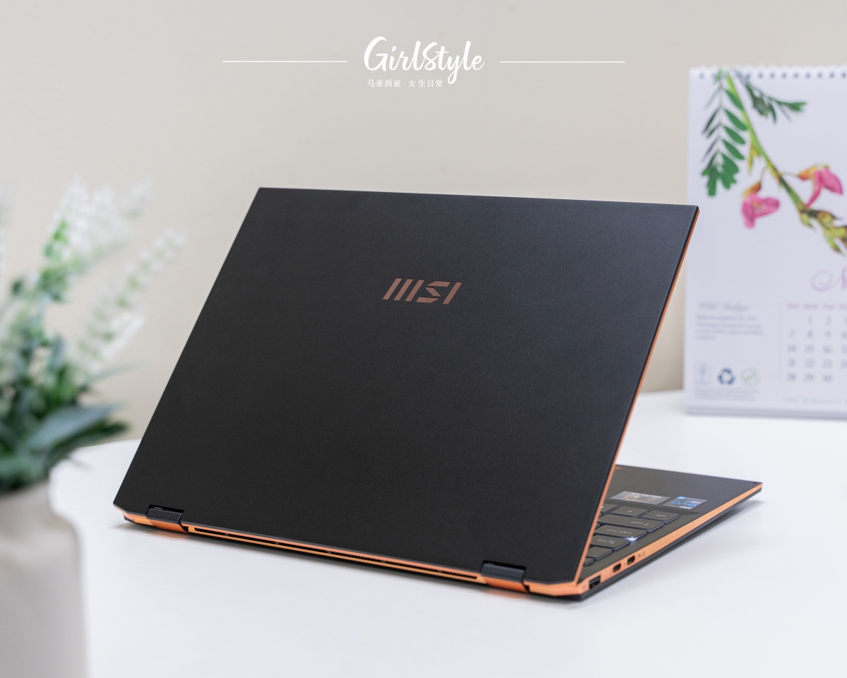 SUMMIT E13 Flip Evo还搭载了最新第11代Intel® Core™ i7处理器、Intel® Iris® Xe显示卡、Intel® Evo™，让整体效能表现更加出色。