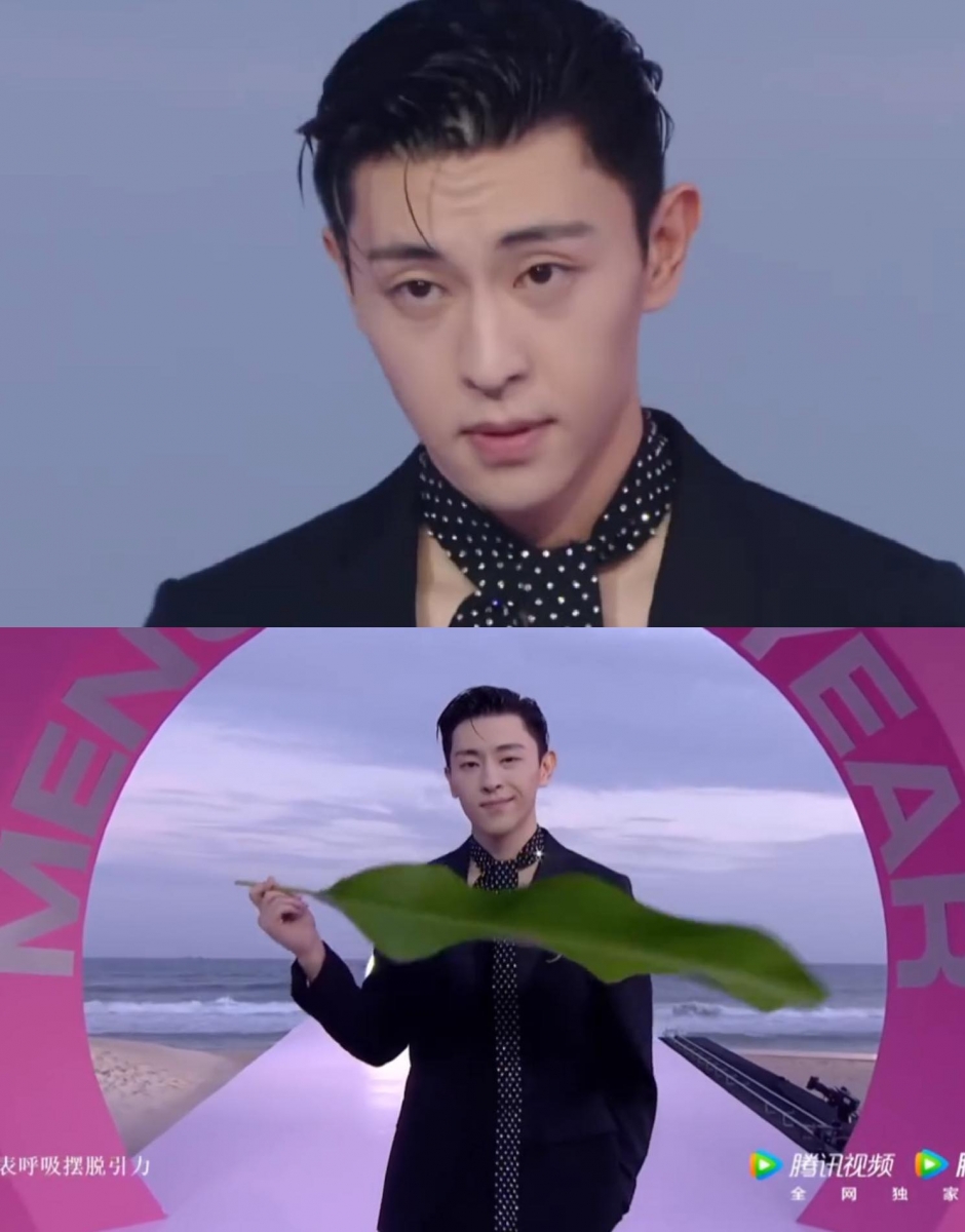 比较有趣的，是邓伦带着芭蕉叶走T台的“迷惑操作”，一整个明明不合理但又怪好看的～