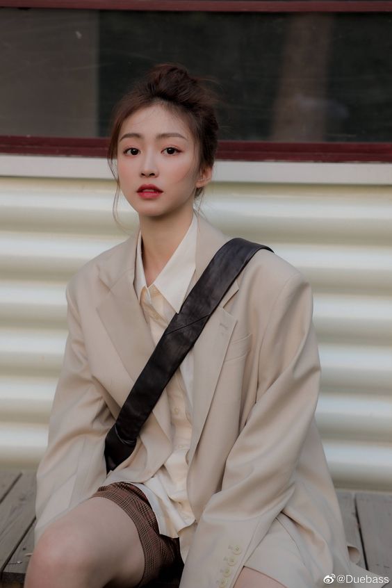 善良理应具有锋芒,温柔也不是委曲求全。把以下这4件事做好,停止当一味忍让的“乖女孩”,你应该更肆意地去活、成为更好的自己。
